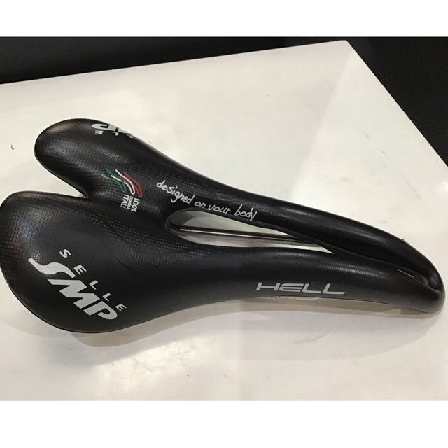 SELLE  SMP サドル キッズ/ベビー/マタニティの外出/移動用品(自転車)の商品写真