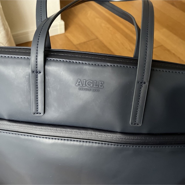 AIGLE(エーグル)のエーグル★レイントートバッグ ネイビー レディースのバッグ(トートバッグ)の商品写真