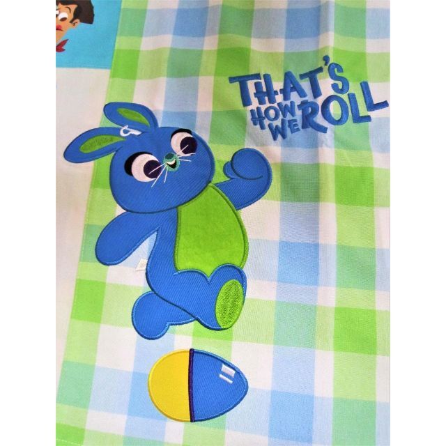 トイストーリー エプロン うさぎエプロン ディズニー TOY 保育士エプロン