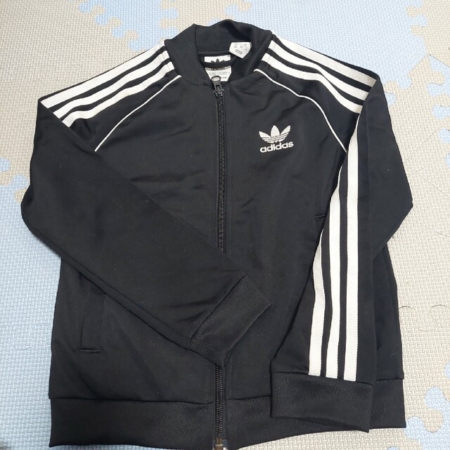 adidas(アディダス)のadidas　120 キッズ/ベビー/マタニティのキッズ服女の子用(90cm~)(ジャケット/上着)の商品写真