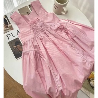 韓国子供服*パイピング切替デザインノースリーブワンピース*ピンク*100(ワンピース)