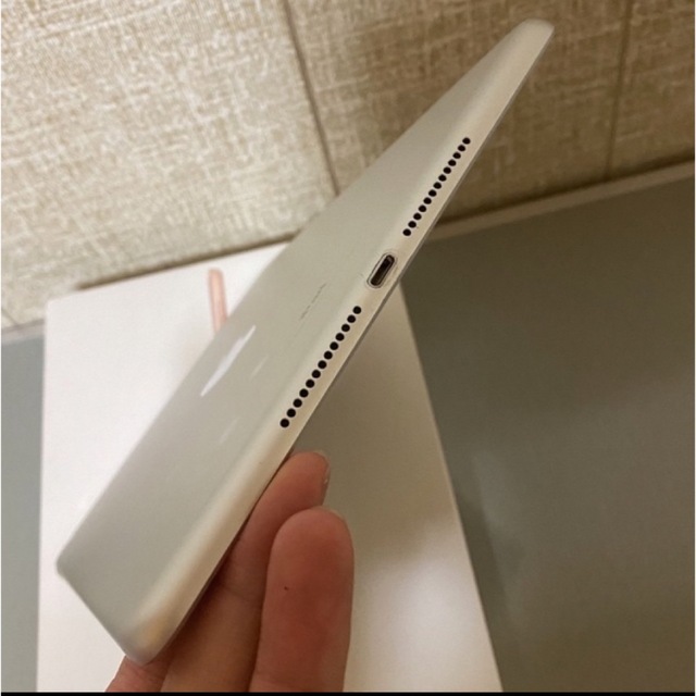 美品　iPad6 32GB WiFiモデル　アイパッド　2018sv