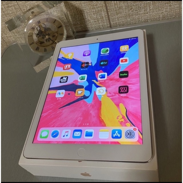 iPad(アイパッド)のゆきにゃん様　iPad  Air1  16GB  セルラーAU アイパッド　エア スマホ/家電/カメラのPC/タブレット(タブレット)の商品写真