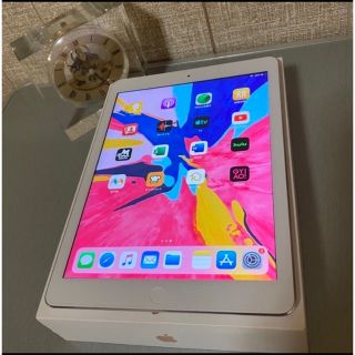 アイパッド(iPad)のゆきにゃん様　iPad  Air1  16GB  セルラーAU アイパッド　エア(タブレット)