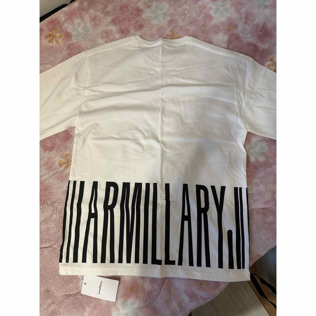 AAA(トリプルエー)のアーミラリ Armillary. ロゴTシャツ  末吉秀太 レディースのトップス(Tシャツ(半袖/袖なし))の商品写真