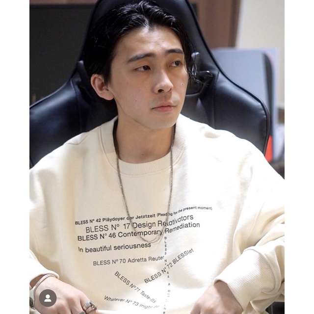 BLESS n° 22AW Multicollection Sweater