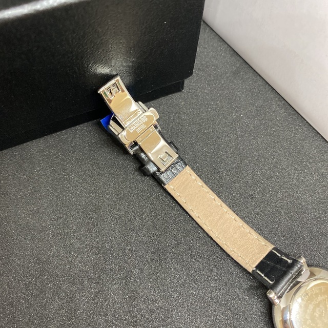 未使用品! ☆銀座村松時計店☆ 純銀製 プリンス ミドルサイズ 腕時計