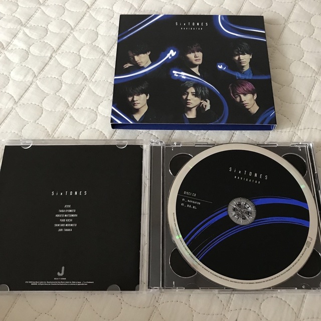 SixTONES(ストーンズ)のSixTONES NAVIGATOR（初回盤） エンタメ/ホビーのCD(ポップス/ロック(邦楽))の商品写真