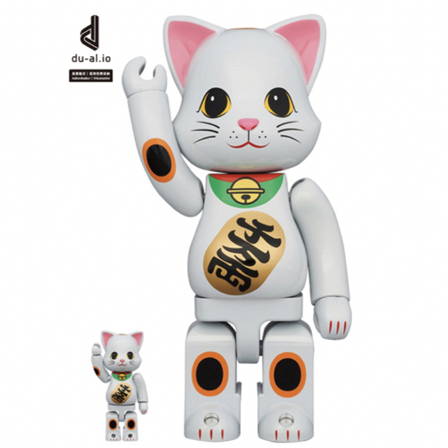 BE@RBRICK(ベアブリック)のNY@BRICK 招き猫 白メッキ 100％ & 400％ エンタメ/ホビーのフィギュア(その他)の商品写真