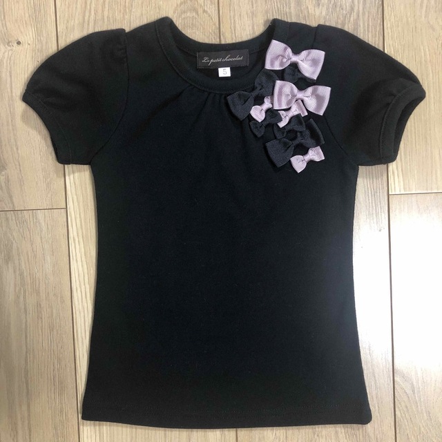 Tシャツ　半袖　5才　黒色　リボン キッズ/ベビー/マタニティのキッズ服女の子用(90cm~)(Tシャツ/カットソー)の商品写真