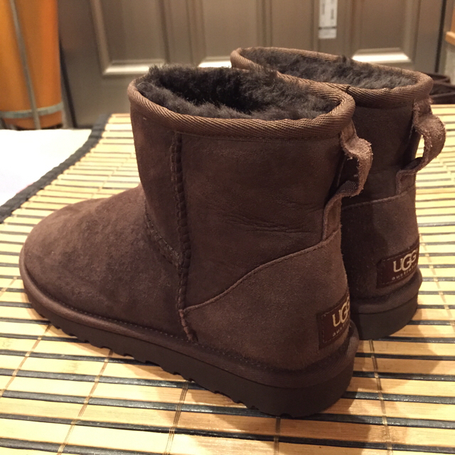 UGG】23cmムートンダークブラウン - ブーツ
