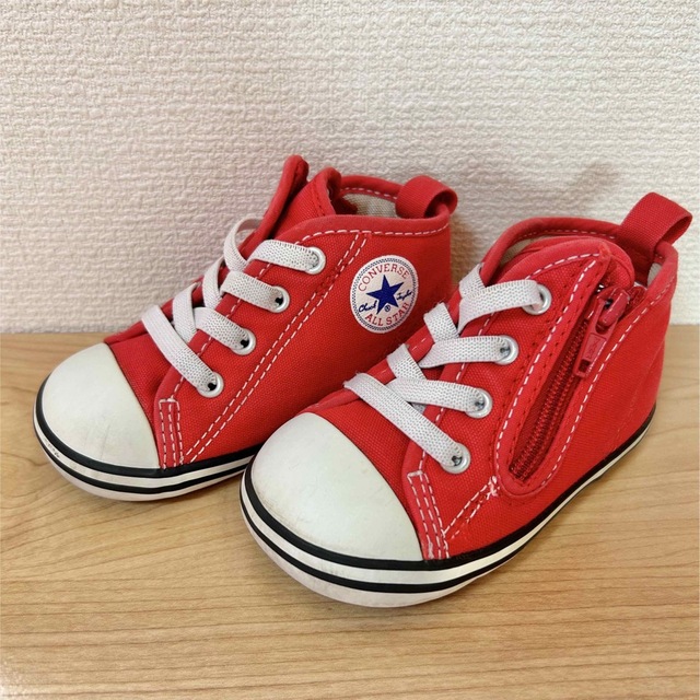 CONVERSE(コンバース)の☆CONVERSE スニーカー 赤 13cm☆ キッズ/ベビー/マタニティのベビー靴/シューズ(~14cm)(スニーカー)の商品写真