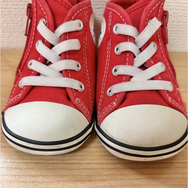 CONVERSE(コンバース)の☆CONVERSE スニーカー 赤 13cm☆ キッズ/ベビー/マタニティのベビー靴/シューズ(~14cm)(スニーカー)の商品写真