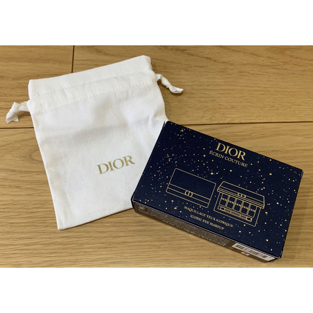 【新品】【箱付き】〝DIOR〟〝ディオール〟アイシャドウパレット 4