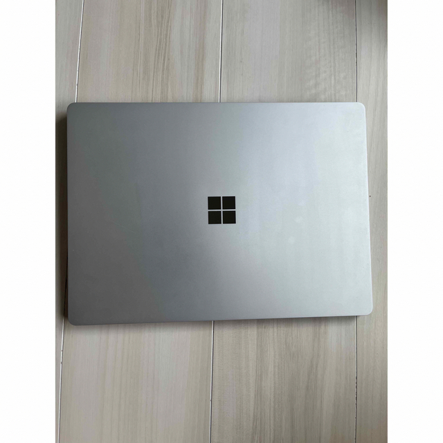 最終値下げ！ Microsoft Surface Laptop 2 シルバー