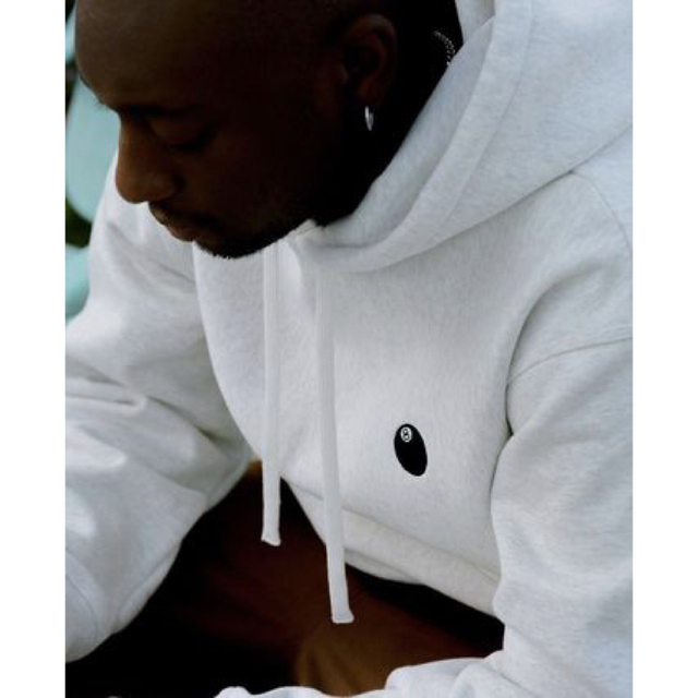 新品 Stussy 8 Ball Embroidered Hoodie 売れ筋がひ新作