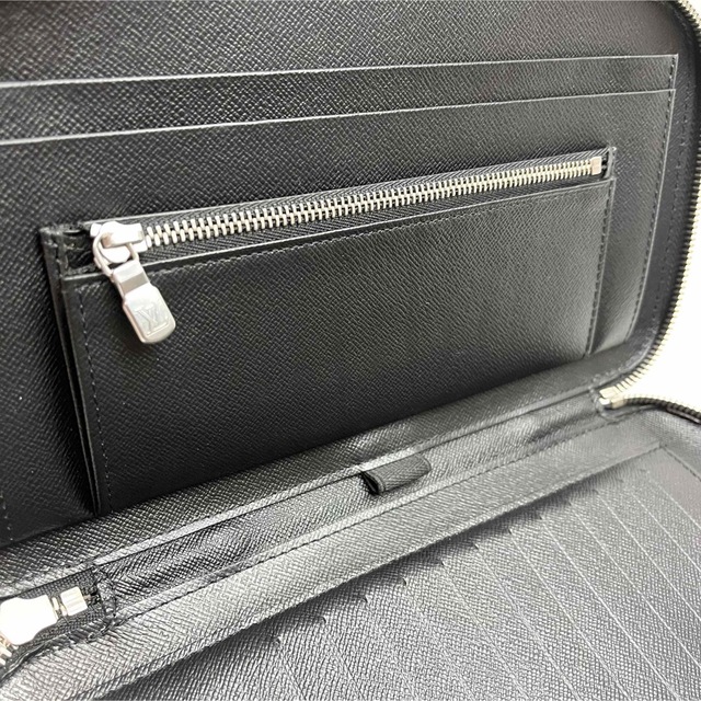 LOUIS VUITTON - 鑑定済 ルイヴィトン タイガ 付属品付 美品 LOUIS VUITTON - 鑑定済 ルイヴィトン タイガ 付属品付 美品