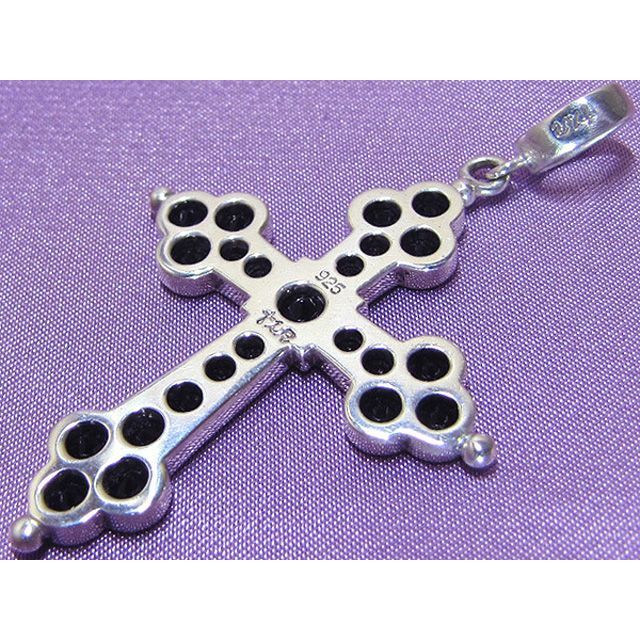 Loree Rodkin Large Gothic Cross Pendant