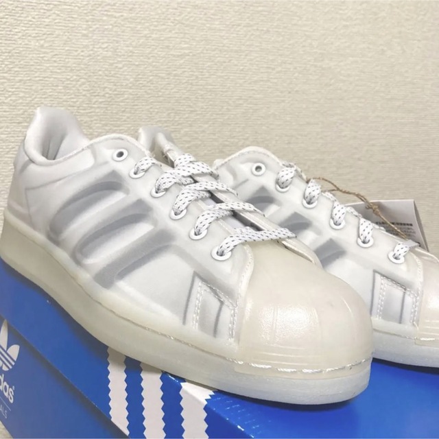 adidas(アディダス)の【新品】adidas アディダス スーパースター スニーカー 23.5cm レディースの靴/シューズ(スニーカー)の商品写真