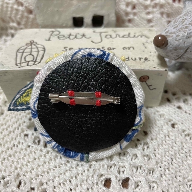 幸せなふたりに贈る結婚祝い ミナペルホネン 生地使用 お花の手刺繍 幸せなふたりに贈る結婚祝い ミナペルホネン 生地使用 お花の手刺繍