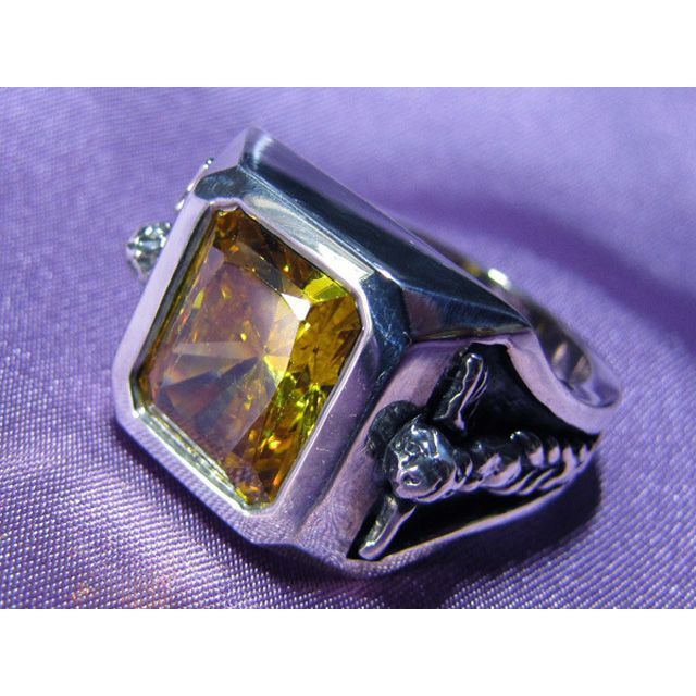 ROYALORDER(ロイヤルオーダー)のRoyal Order ANGEL SQUARE w/CZ RING SR46 レディースのアクセサリー(リング(指輪))の商品写真