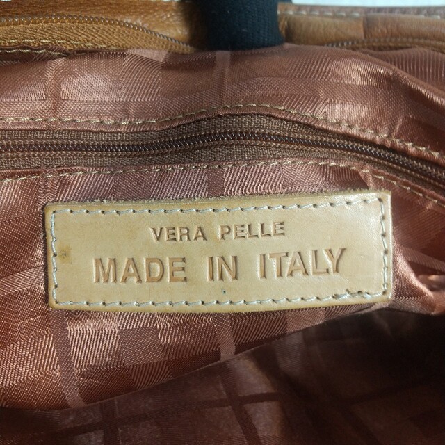 ✨美品✨❤️VERA PELLE❤️ベラペレ 2Way レザー ショルダーバッグ レディースのバッグ(ショルダーバッグ)の商品写真