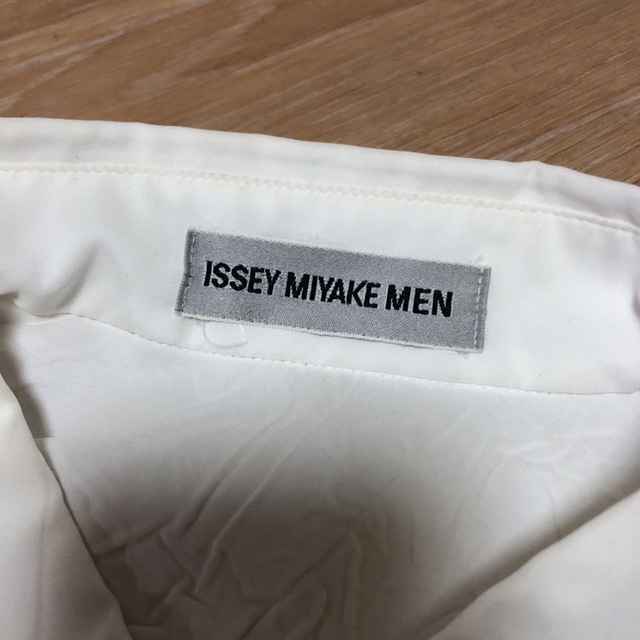 良品 90s issey miyake MEN シワ加工 シャツ Ｌ 白