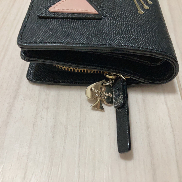 【年末セール】ケイトスペード猫財布【kate spade】本革【内部ストライプ】