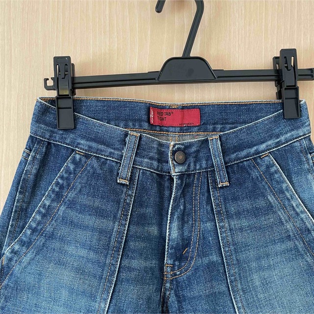 Levi's(リーバイス)のLEVI'S リーバイス ブルー  美シルエット ジーンズ レディースのパンツ(デニム/ジーンズ)の商品写真