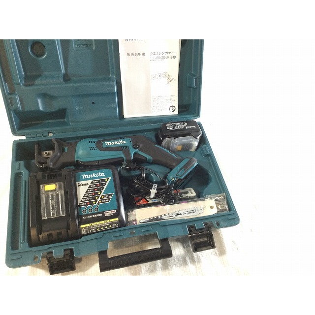 ☆美品☆makita マキタ 18V 充電式レシプロソーJR184D バッテリー1個(18V 3.0Ah)付き セーバーソー/セーバソー/電動のこぎり 69856