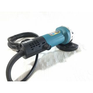 ☆未使用品☆ makita マキタ 100mm ディスクグラインダ 9533B 研削 研磨 電動工具 サンダー 研磨機 100V 73012