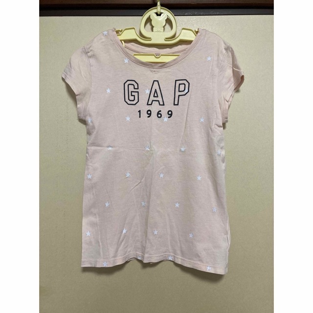 GAP 女の子 トップス 140 キッズ/ベビー/マタニティのキッズ服女の子用(90cm~)(Tシャツ/カットソー)の商品写真