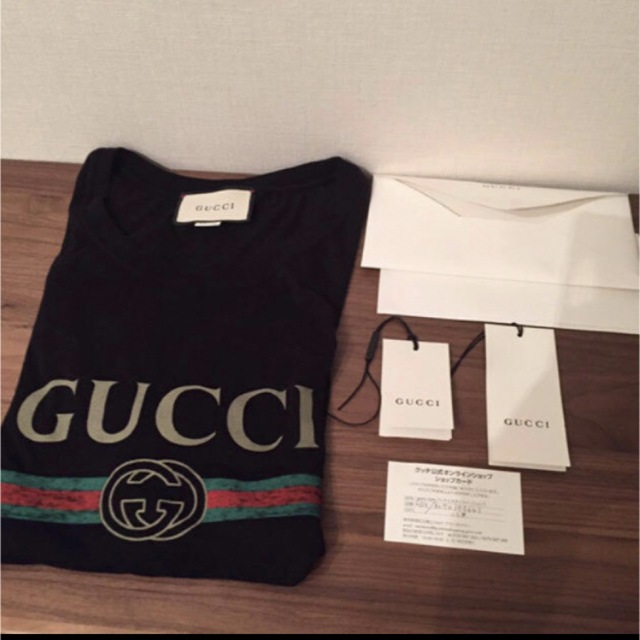 定価48600円 GUCCI ロゴウォッシュドオーバーサイズTシャツ 輝く高品質