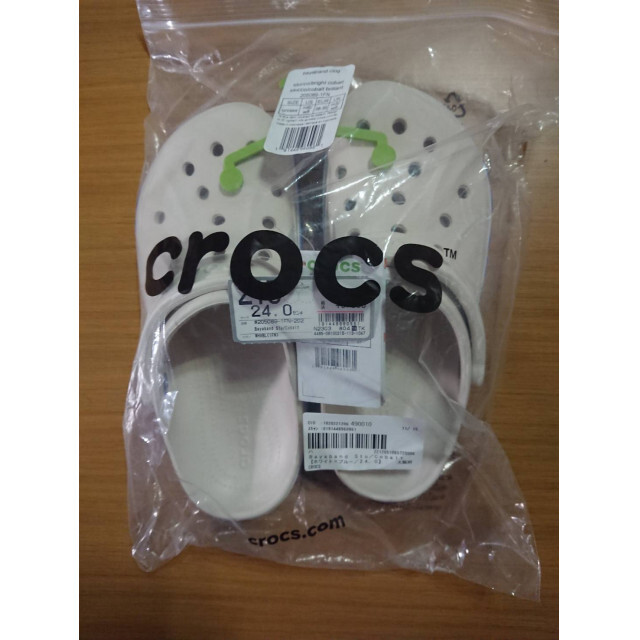 crocs(クロックス)のcrocs クロックス バヤバンド  205089-1FN ホワイト 24.0 メンズの靴/シューズ(サンダル)の商品写真