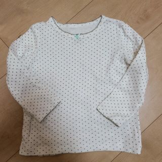 カーターズ(carter's)のぐぐぐ、グリーンリボンのアクセントがカワちぃ！サイズ18　90cmCA(Tシャツ/カットソー)