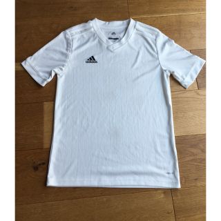 アディダス(adidas)の値下げ！送料込み⭐️アディダス　白Tシャツ　150(Tシャツ/カットソー)