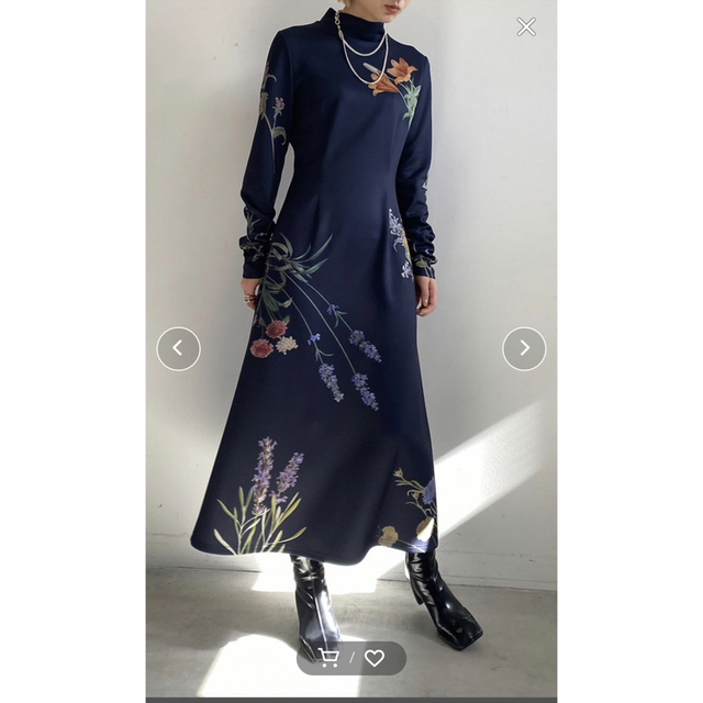 Ameri VINTAGE(アメリヴィンテージ)のAmeri UND ANNABELLE LONG DRESS ネイビー レディースのワンピース(ロングワンピース/マキシワンピース)の商品写真