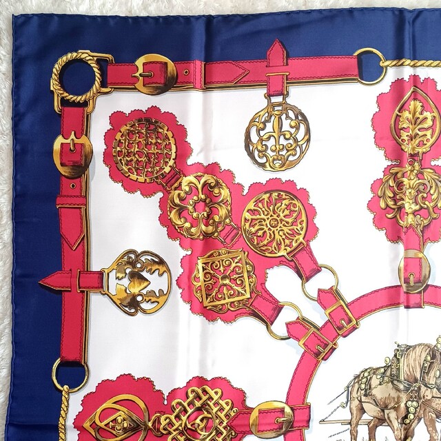 美品! HERMES☆CUIVRERIES 鞭馬☆カレ90 シルク スカーフ-
