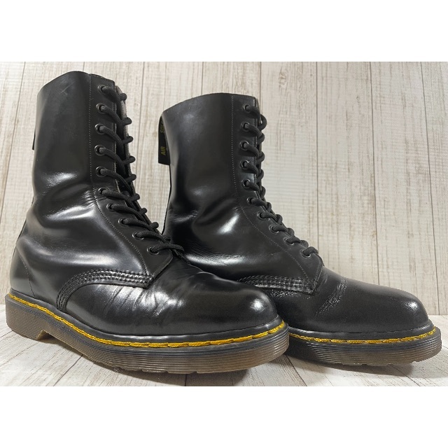 Dr.Martens - 激レアモデル ドクターマーチンイングランド Dr.Martens - 激レアモデル ドクターマーチンイングランド