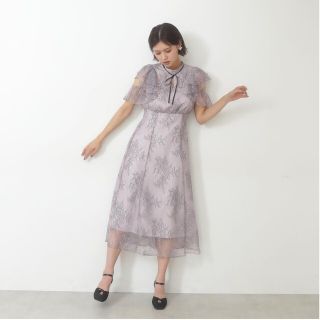 ジルバイジルスチュアート(JILL by JILLSTUART)のジルバイジルスチュアート ツートーン レース ラッフル ドレス ワンピース(ロングワンピース/マキシワンピース)