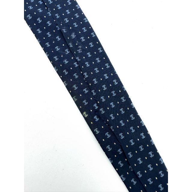 CHANEL(シャネル)のCHANEL シャネル  シルク100% ココマーク ネクタイ ネイビー 紺色 メンズのファッション小物(ネクタイ)の商品写真