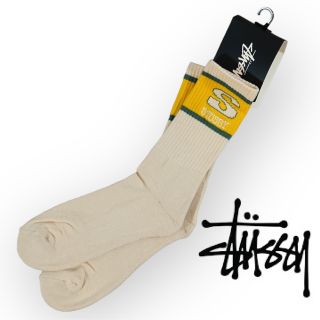 ステューシー(STUSSY)の希少レア Stussy ステューシー Sロゴソックス ベージュ　海外限定(ソックス)