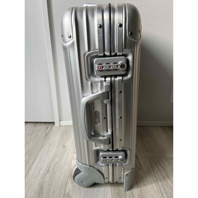 RIMOWA(リモワ)の【良品】ルフトハンザ リモワ 2輪 31L 機内持ち込み可 メンズのバッグ(トラベルバッグ/スーツケース)の商品写真