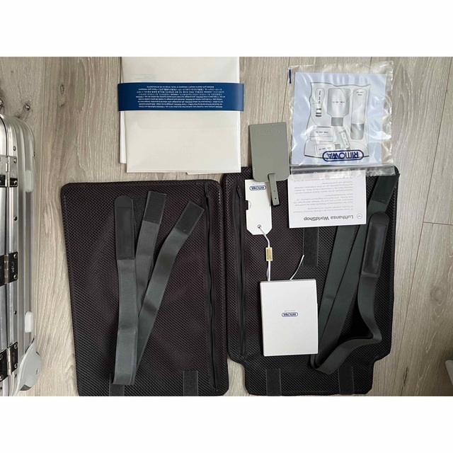 RIMOWA(リモワ)の【良品】ルフトハンザ リモワ 2輪 31L 機内持ち込み可 メンズのバッグ(トラベルバッグ/スーツケース)の商品写真