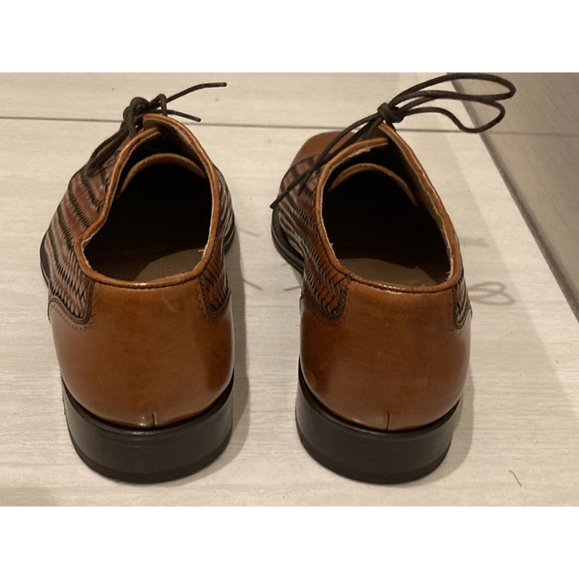 MAGNANNI(マグナーニ)のスペイン王室御用達、お洒落なドレスシューズ　EU41(約26センチ) メンズの靴/シューズ(ドレス/ビジネス)の商品写真