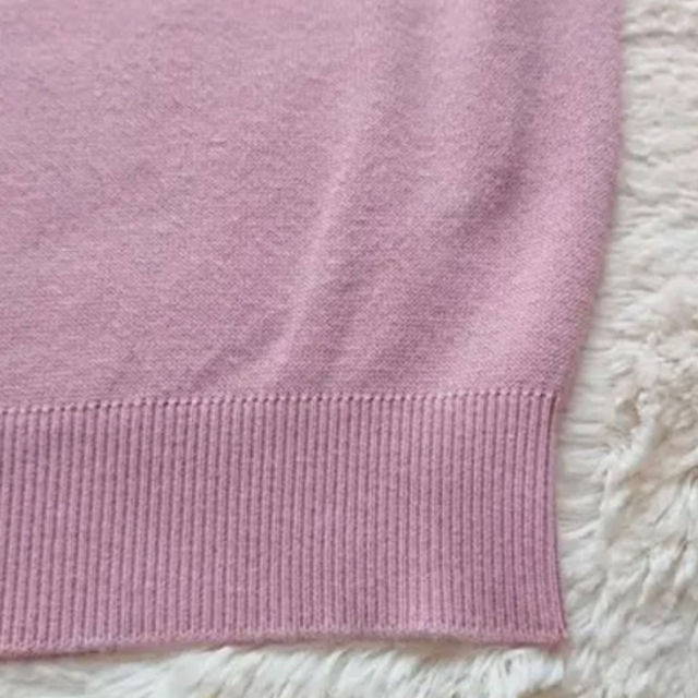 JUSGLITTY(ジャスグリッティー)のJUSGLITTY ピンク 薄手セーター  Mサイズ レディースのトップス(ニット/セーター)の商品写真