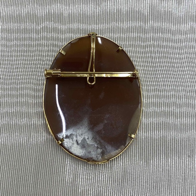 現品限り】ギリシャ神話 プルートーシェルカメオ 【美品】 - ブローチ