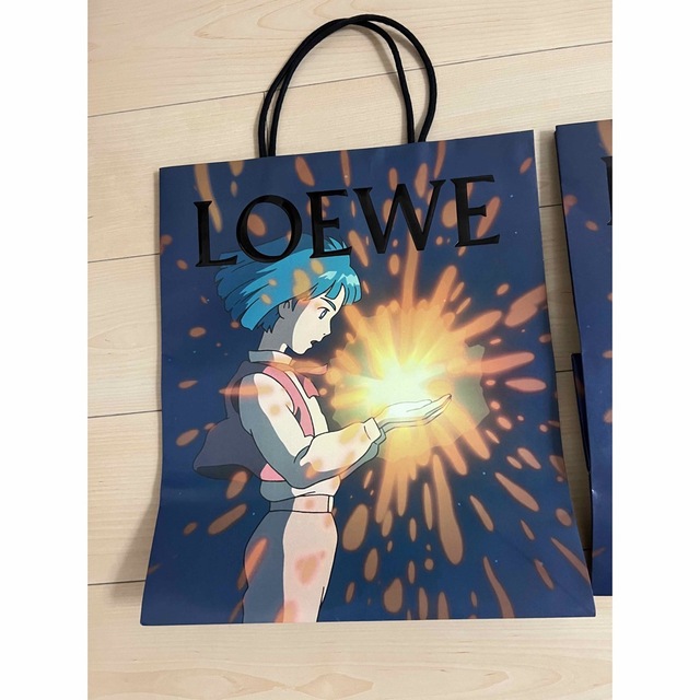 LOEWE - LOEWE ハウルの動く城 荒れ地の魔女 ショッパーの通販 LOEWE - LOEWE ハウルの動く城 荒れ地の魔女 ショッパーの通販