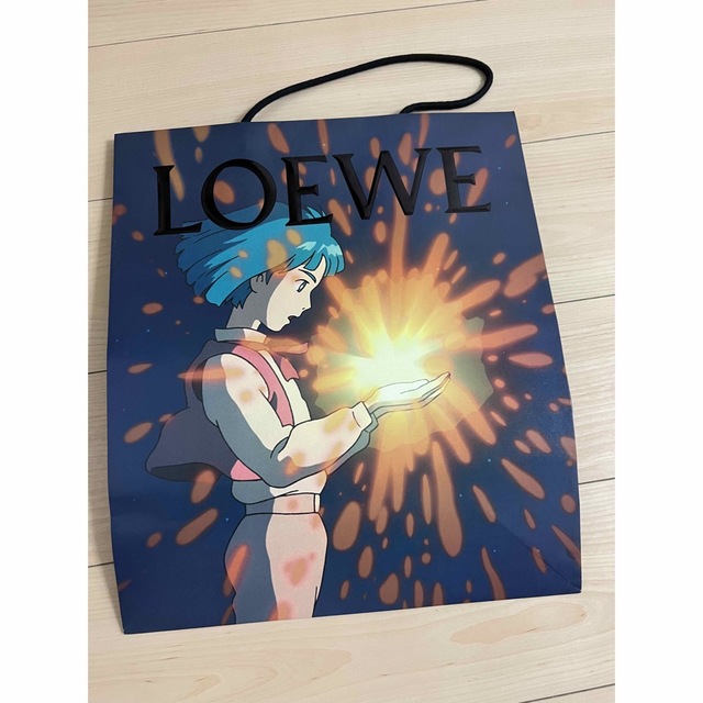 LOEWE - LOEWE ハウルの動く城 荒れ地の魔女 ショッパーの通販 LOEWE - LOEWE ハウルの動く城 荒れ地の魔女 ショッパーの通販