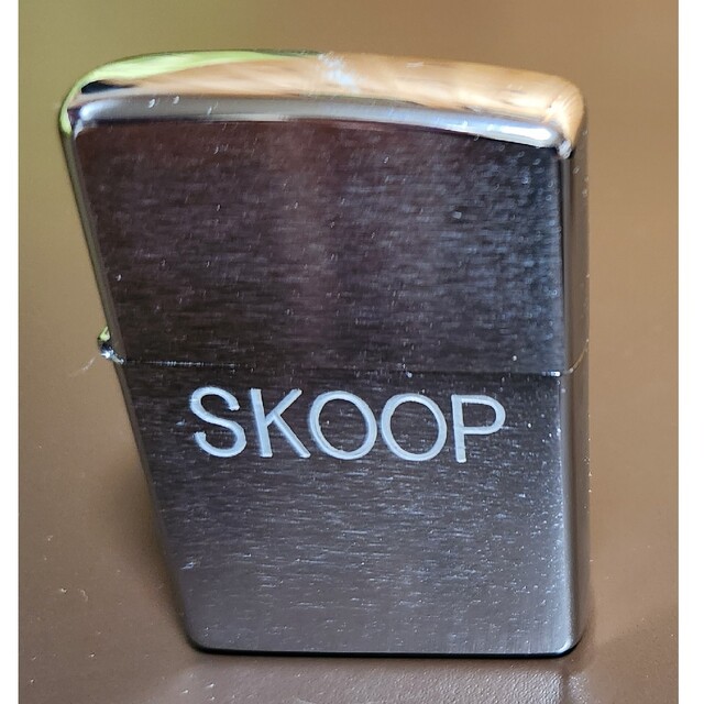 ZIPPO(ジッポー)の【未使用・当時品・貴重】SOS SKOOP　購入特典ZIPPO エンタメ/ホビーのタレントグッズ(ミュージシャン)の商品写真